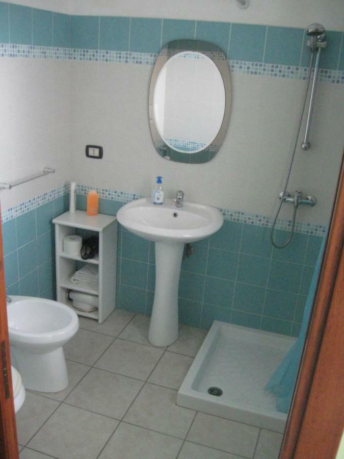 Campi Salentina Villa Rita Bed & Breakfast מראה חיצוני תמונה